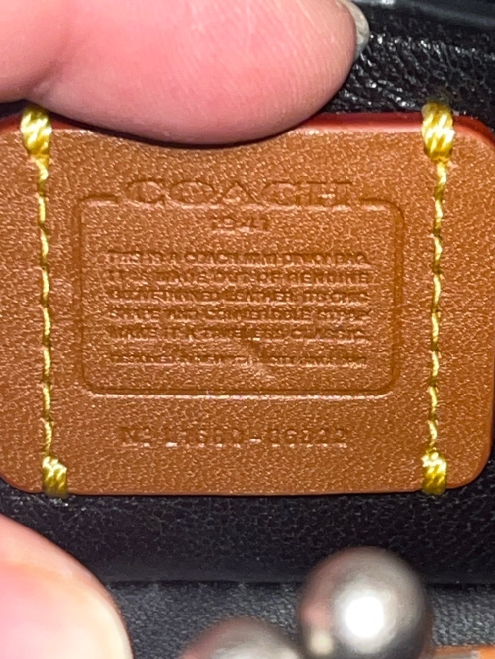 Coach Dinkier w/Colorblock Coach Link Crossbody - Picture 6 of 11